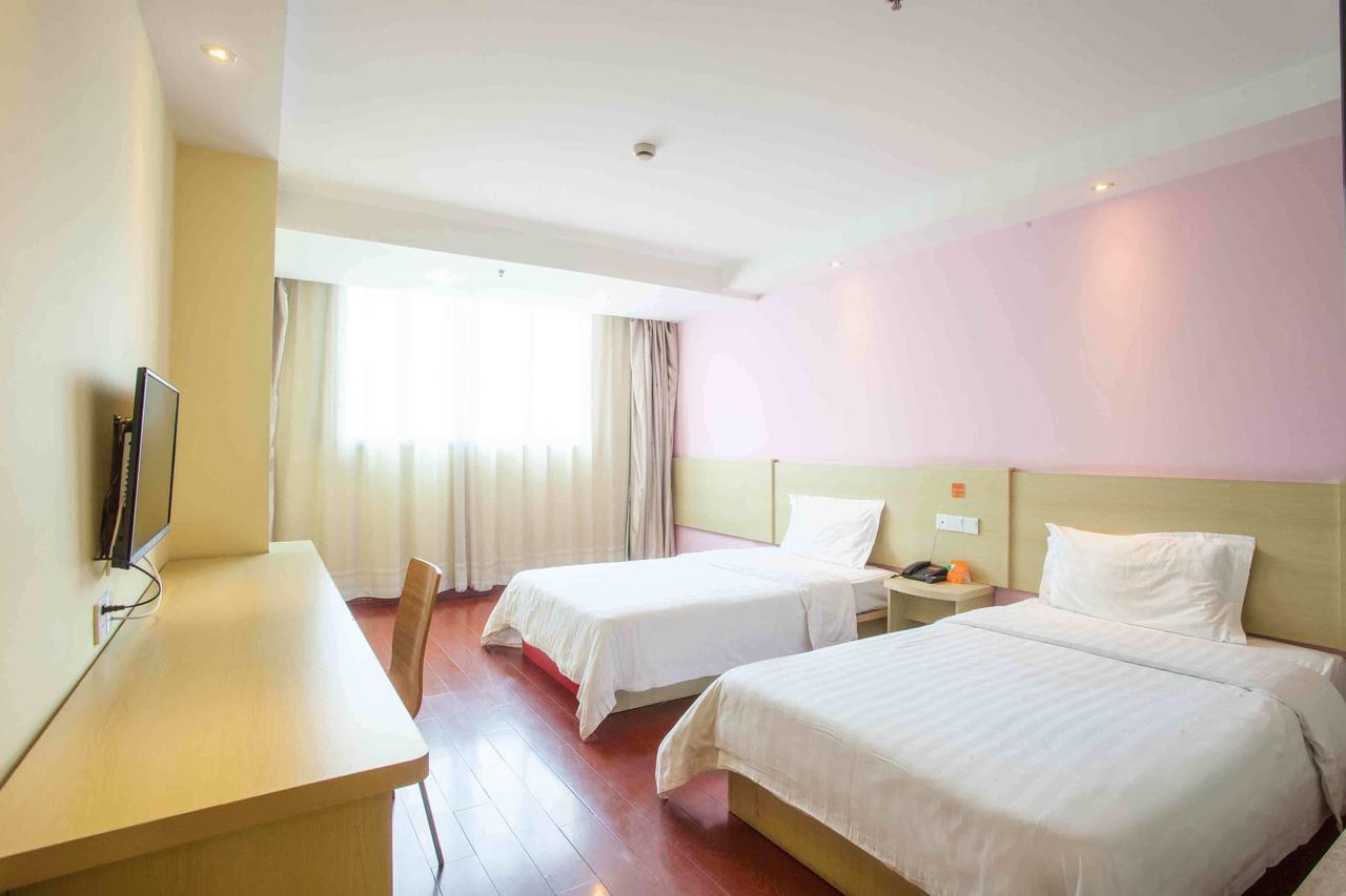 7Days Inn Shanghai Yichuan Road Экстерьер фото