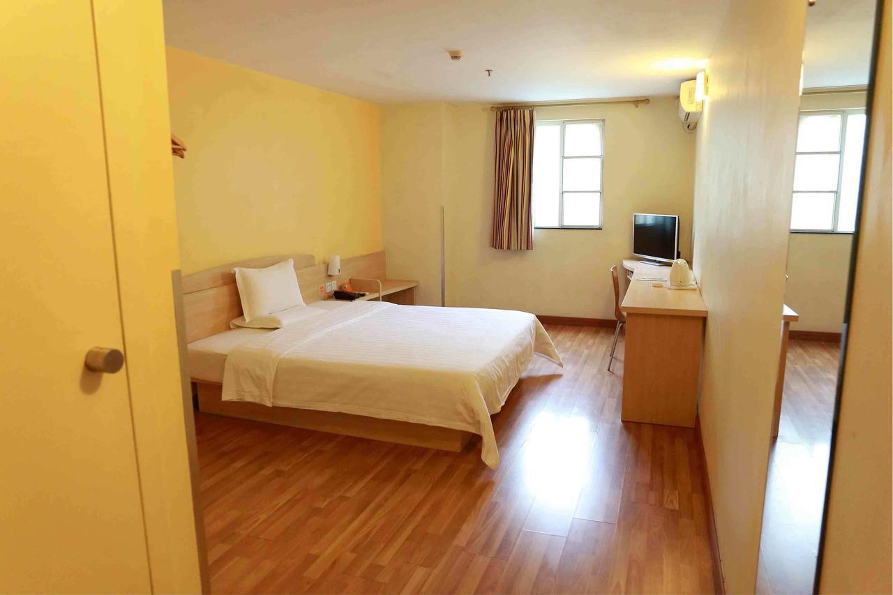 7Days Inn Shanghai Yichuan Road Экстерьер фото