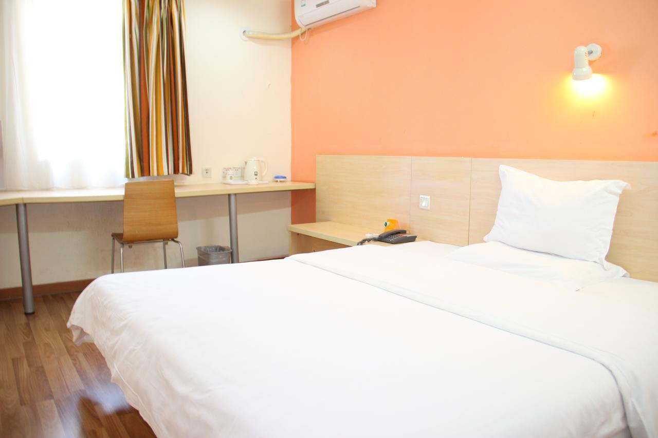 7Days Inn Shanghai Yichuan Road Экстерьер фото